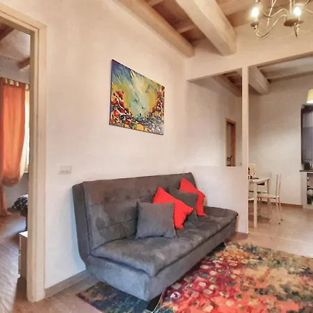 Casa Flo', Next To The Reggia With Car Park