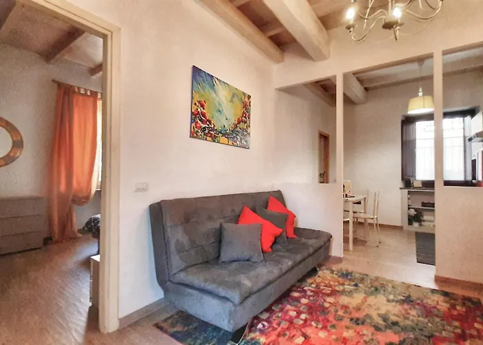 Casa Flo', Next To The Reggia With Car Park