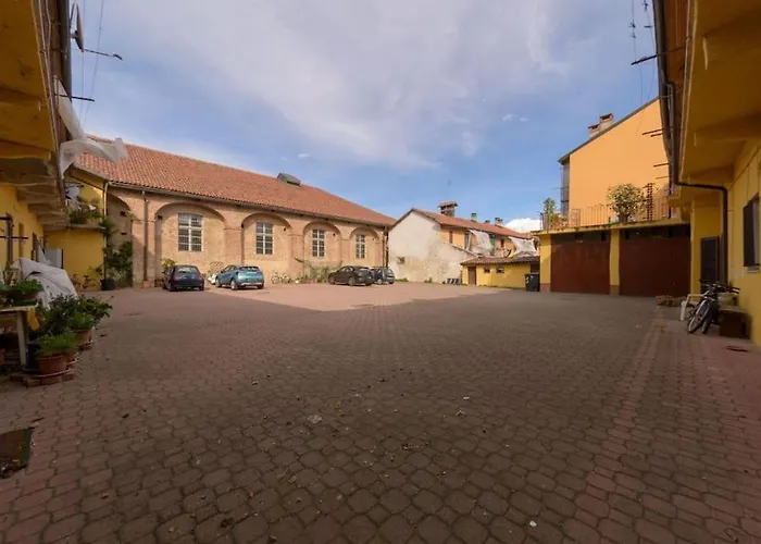 Appartamento Casa Flo', Next To The Reggia With Car Park Venaria Reale